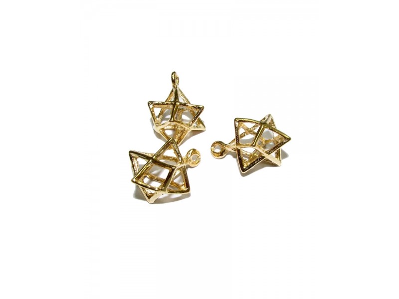 5% 14K Gold Plated Brass 3D Star of David Charm