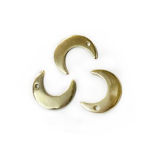 5% 14K GOLD PLATED CRESCENT MOON CHARM W/HOLE