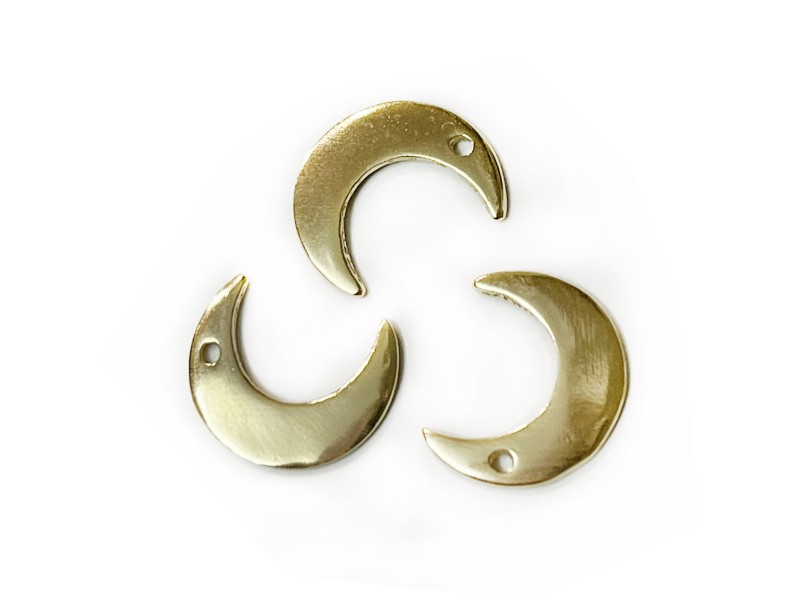 5% 14K GOLD PLATED CRESCENT MOON CHARM W/HOLE