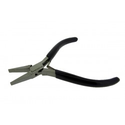 Medium Duty Flat Nose Pliers with Spring 115mm The BEADSMITH