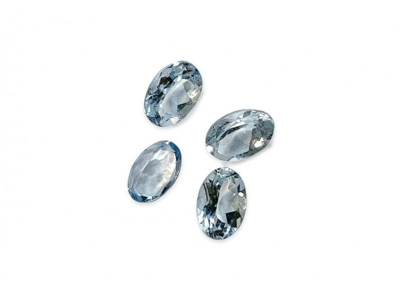 Blue Topaz Cut Stone, Oval, Light - 4 x 6mm