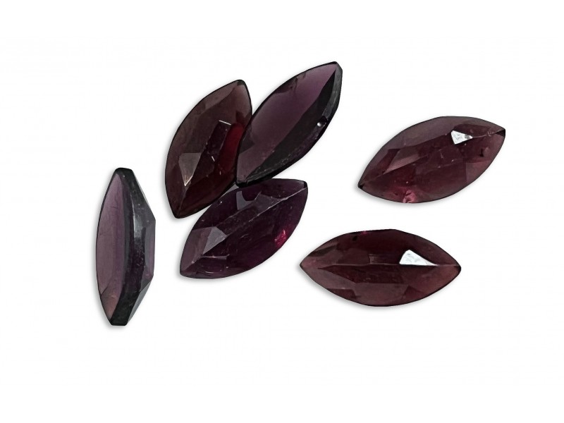 garnet flat top marquise 5x10mm