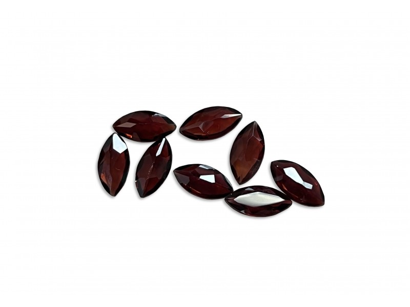 garnet faceted marquise 2.5 x 5mm