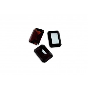 garnet faceted octagon 4x6mm