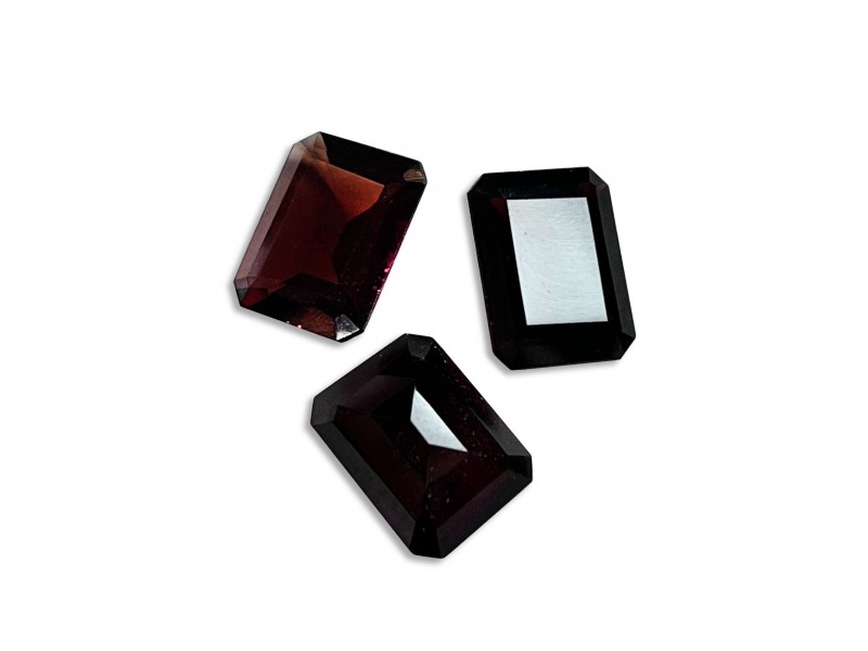 garnet faceted octagon 6x8mm