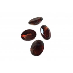 Garnet Cut Stone, Oval, 7 x 9 mm