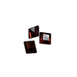 Garnet Cut Stone, Square, 6 mm