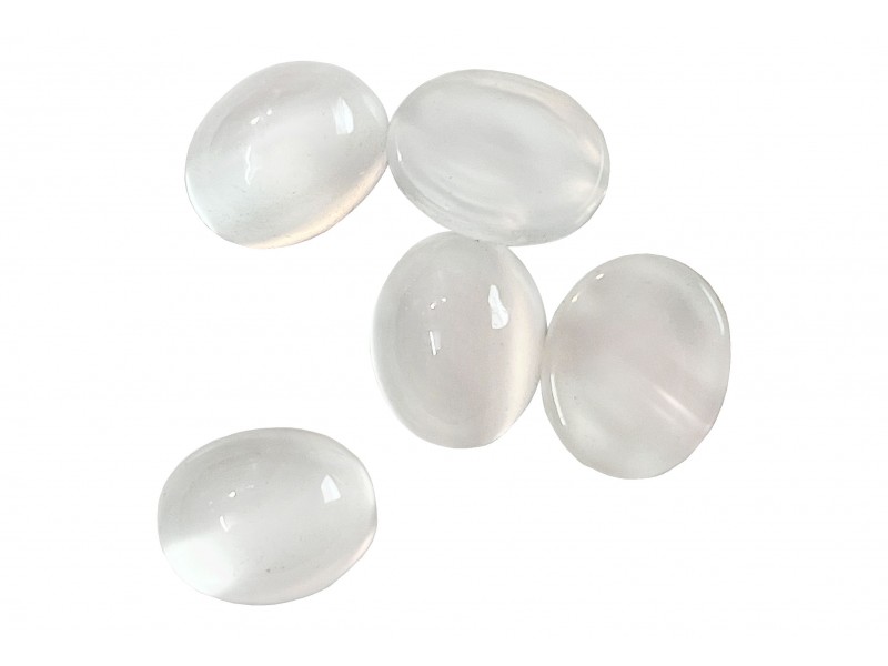 Moonstone Cabs, White, Oval, 7 x 9 mm