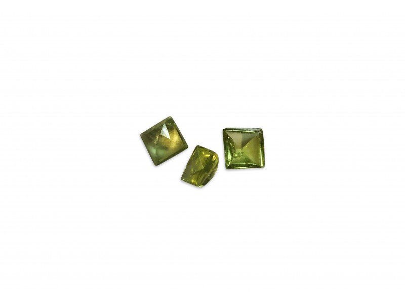 Peridot Cut Stone Buff top, Square, 4 mm