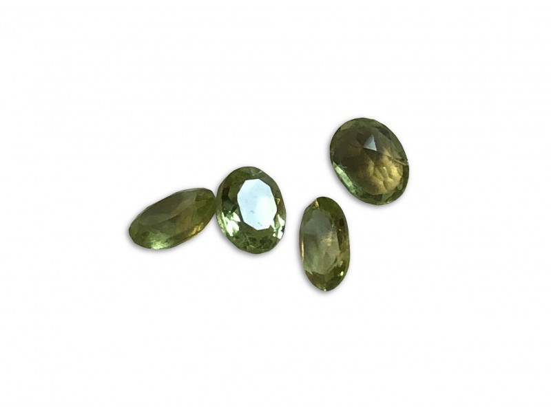 Peridot Cut Stone, Oval, 4 x 6 mm